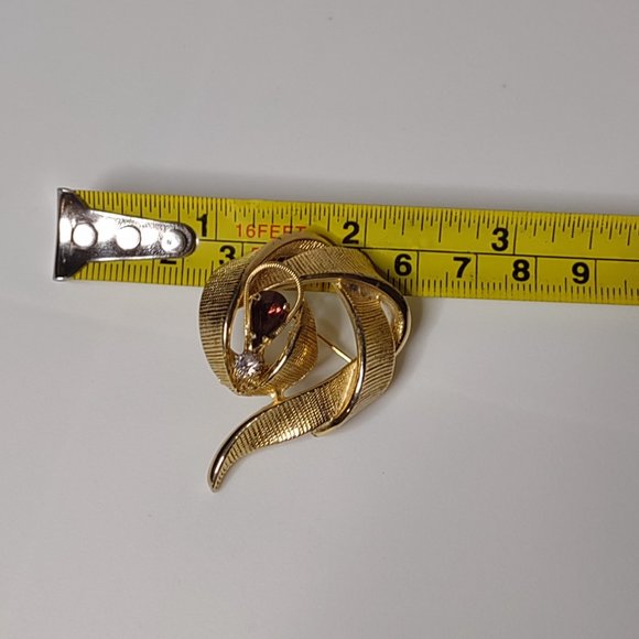 Gold Tone Asymmetrical Brooch With Purple Stone - Picture 10 of 14